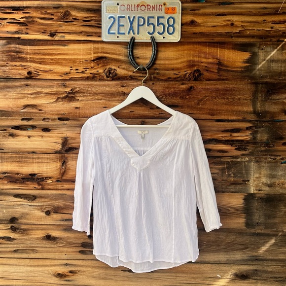 Joie Tops - JOIE | White V-Neck Blouse XS